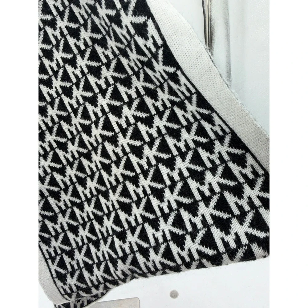 Michael Kors Black White Monogram Logo Knit Scarf MK Winter Accessory